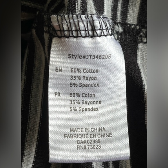 Women’s Heart & Hips Affordable Luxury Striped Collard Button Shirt Cropped Top - Picture 8 of 11